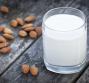 Latte di mandorle per viso e capelli