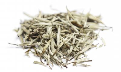 Le proprietà del tè bianco Le proprietà del tè bianco