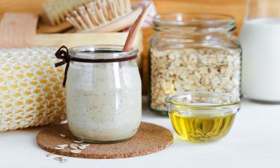 Usi cosmetici della farina d'avena Usi cosmetici della farina d'avena
