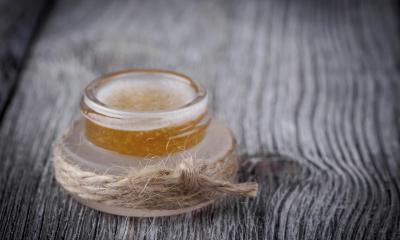 Creme al miele fai da te per le mani