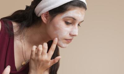 Lo scrub per il viso fatto in casa