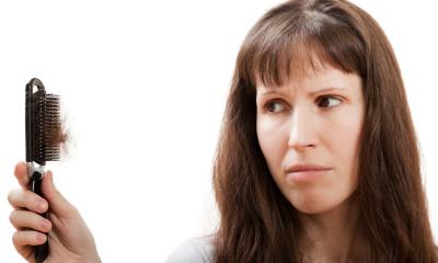 Perdo i capelli: cosa faccio?