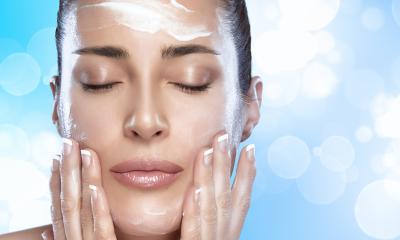 Scrub a base di bicarbonato