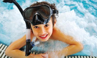 Bambini in piscina. Le regole di igiene